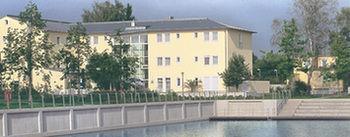 Am Hotel Neutraubling